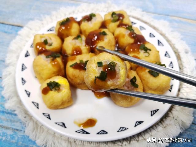 豆腐泡两种新吃法，不煎不炸、蒸10分钟就出锅，好吃不腻孩子最爱