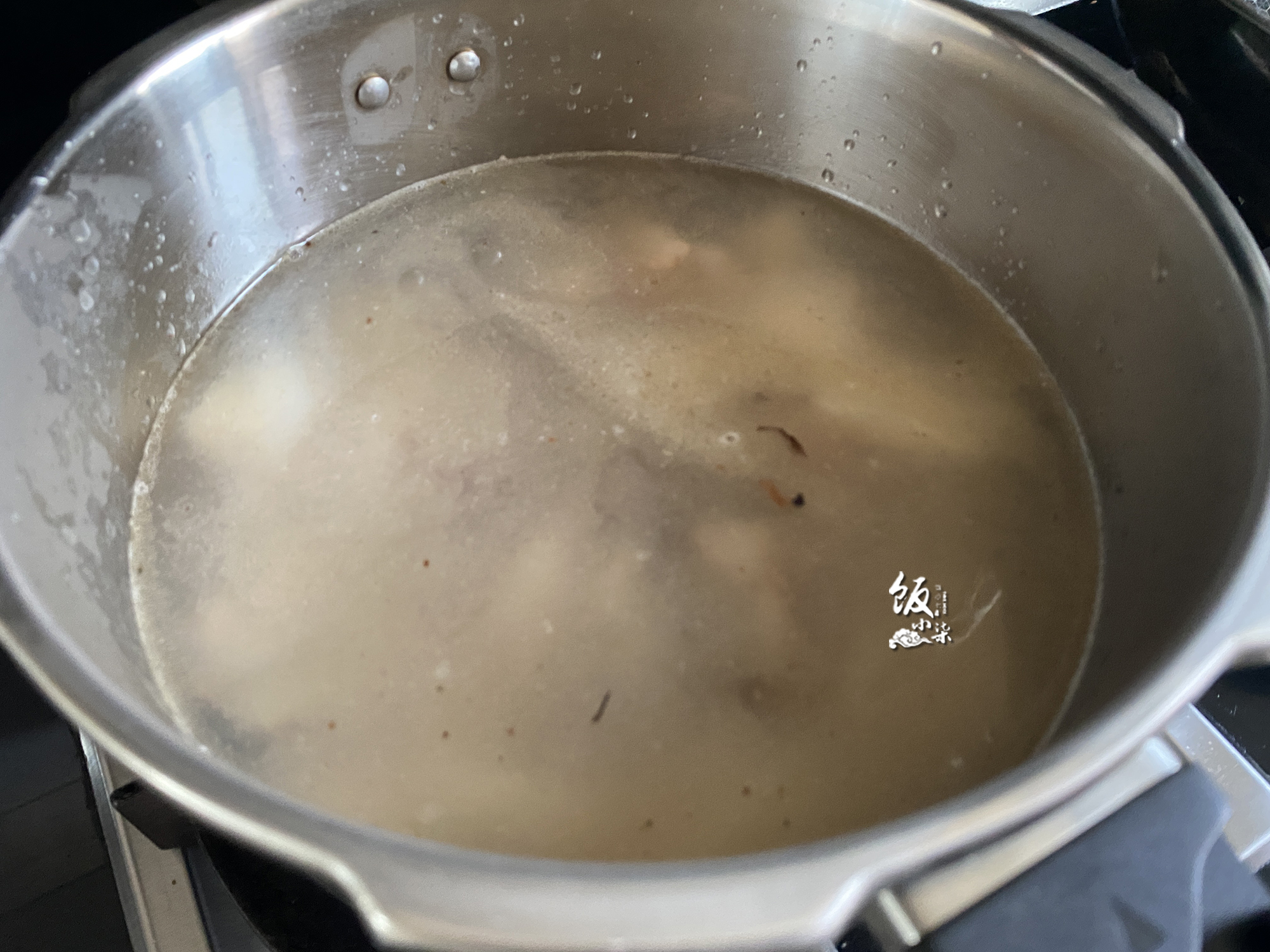 湖北人教我炖莲藕排骨汤，正确做法，好喝太多了，你也试试这样做