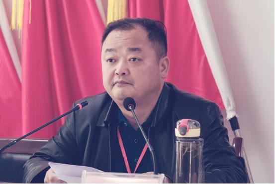 追赶超越勇奋进 苦干实干谱新篇——平利县兴隆镇胜利召开十九届人大一次会议