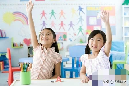 小学生家长问六一儿童节送什么礼物给孩子好，资深老师来告诉你