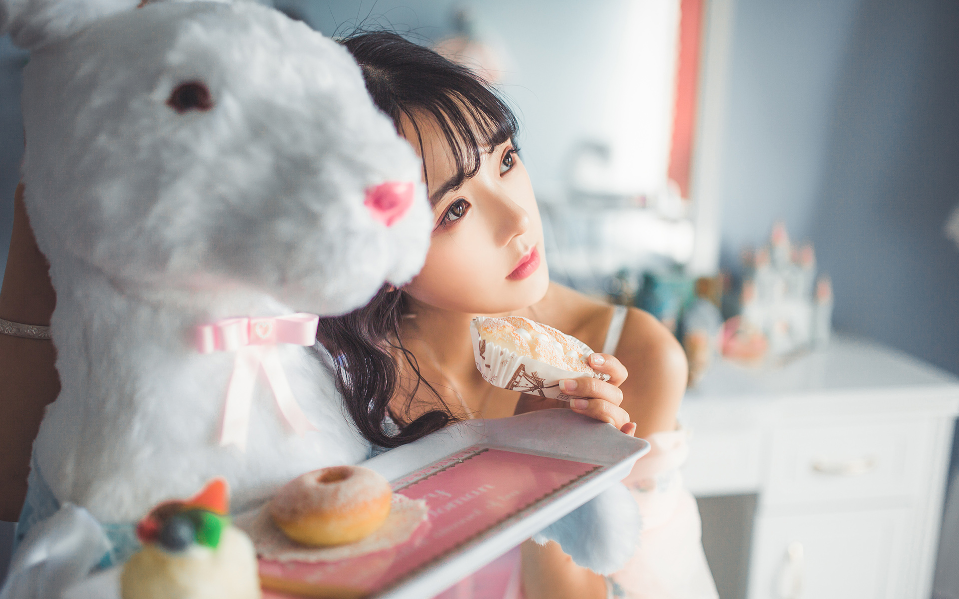 你比如说男人25岁的时候,没有上进心整天晃悠,说不定到了28岁,因为