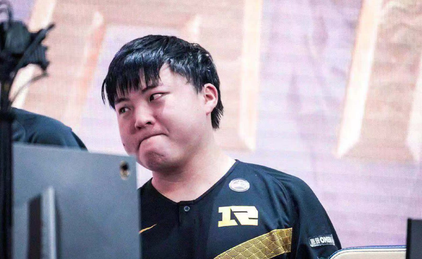 3队邀请UZI复出！S11尚未落幕，乌兹传出新爆料，IG诚心组全神班