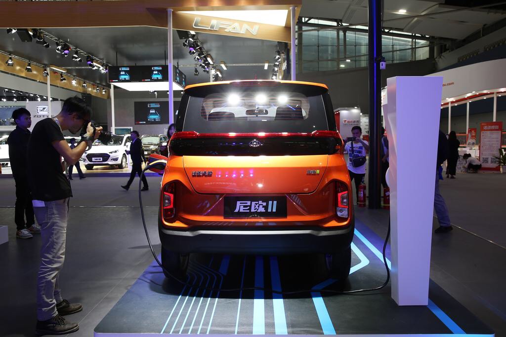 11月欧尚尼欧II月销1辆，都是宏光MINI EV"害"的？
