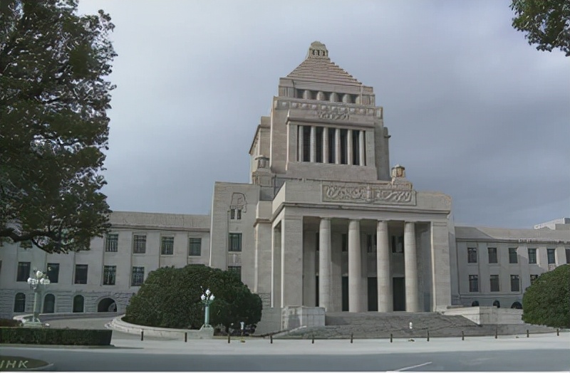 �ѹ��ձ������ʵ���ˣ��ж���������Ѳ�����ڿ�ֱָ������������