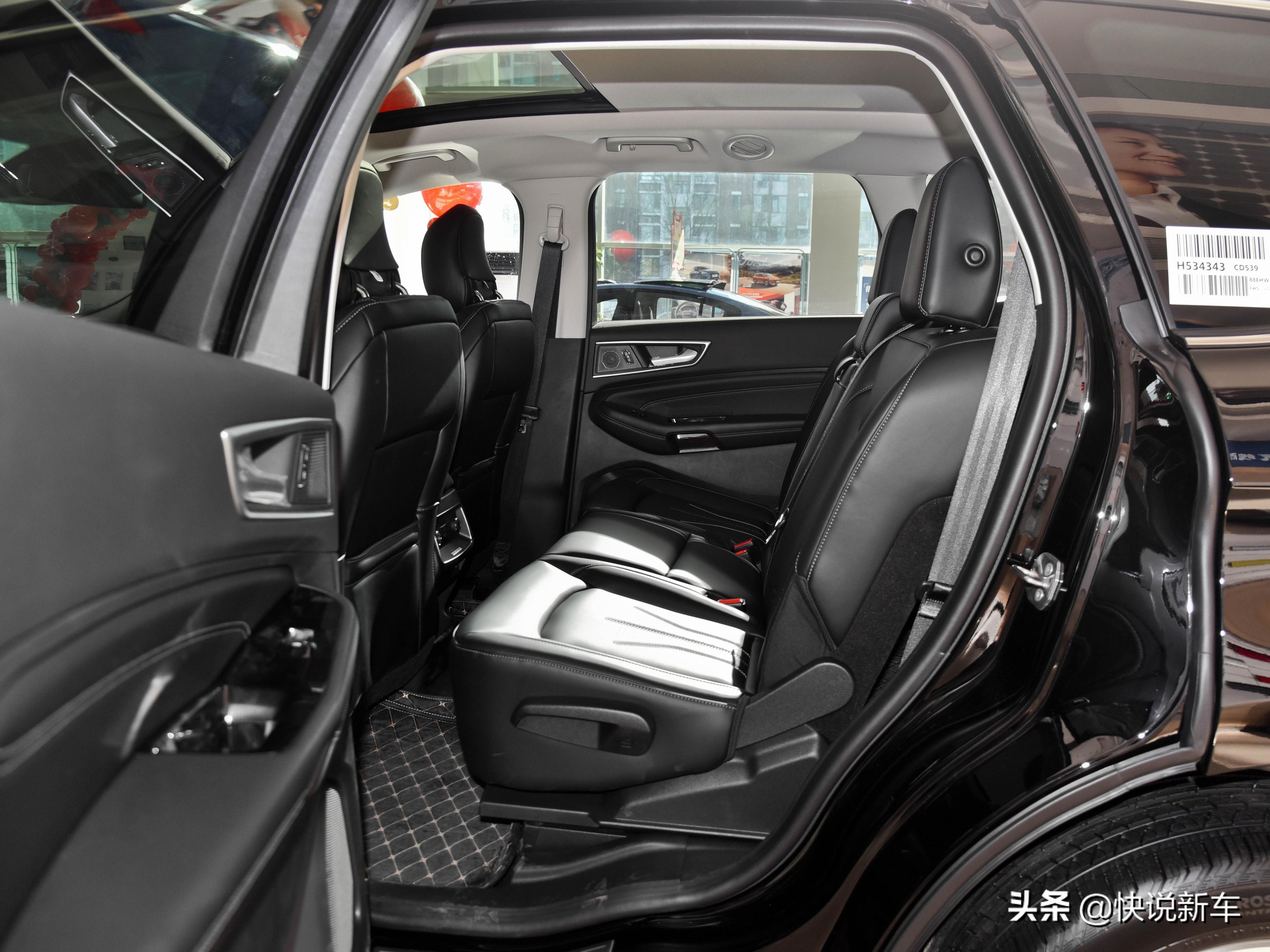 25万元美式大空间SUV，百公里油耗8.2L，实拍福特锐界