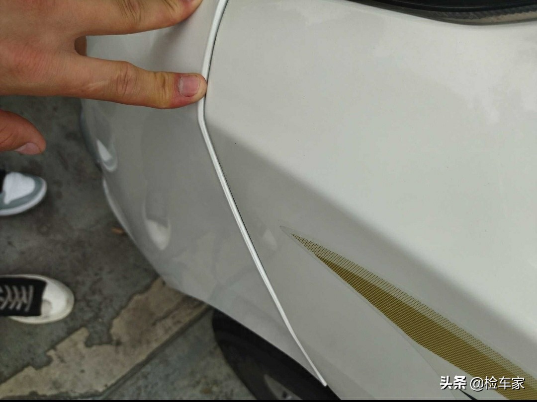 SUV的王者普拉多，停产后只能花35万买二手 买家：现在下手不亏