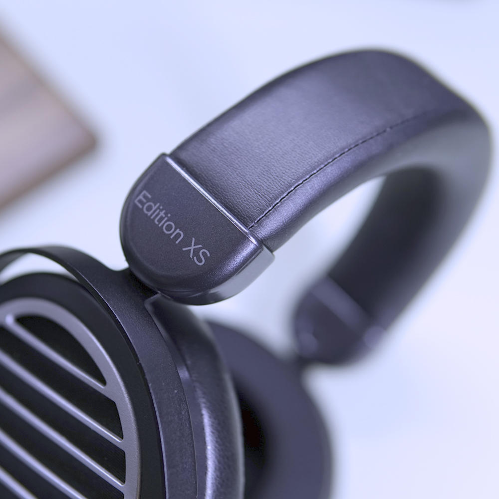 3000预算选耳机，HIFIMAN Edition XS 还是拜雅 DT 900 PRO X ?