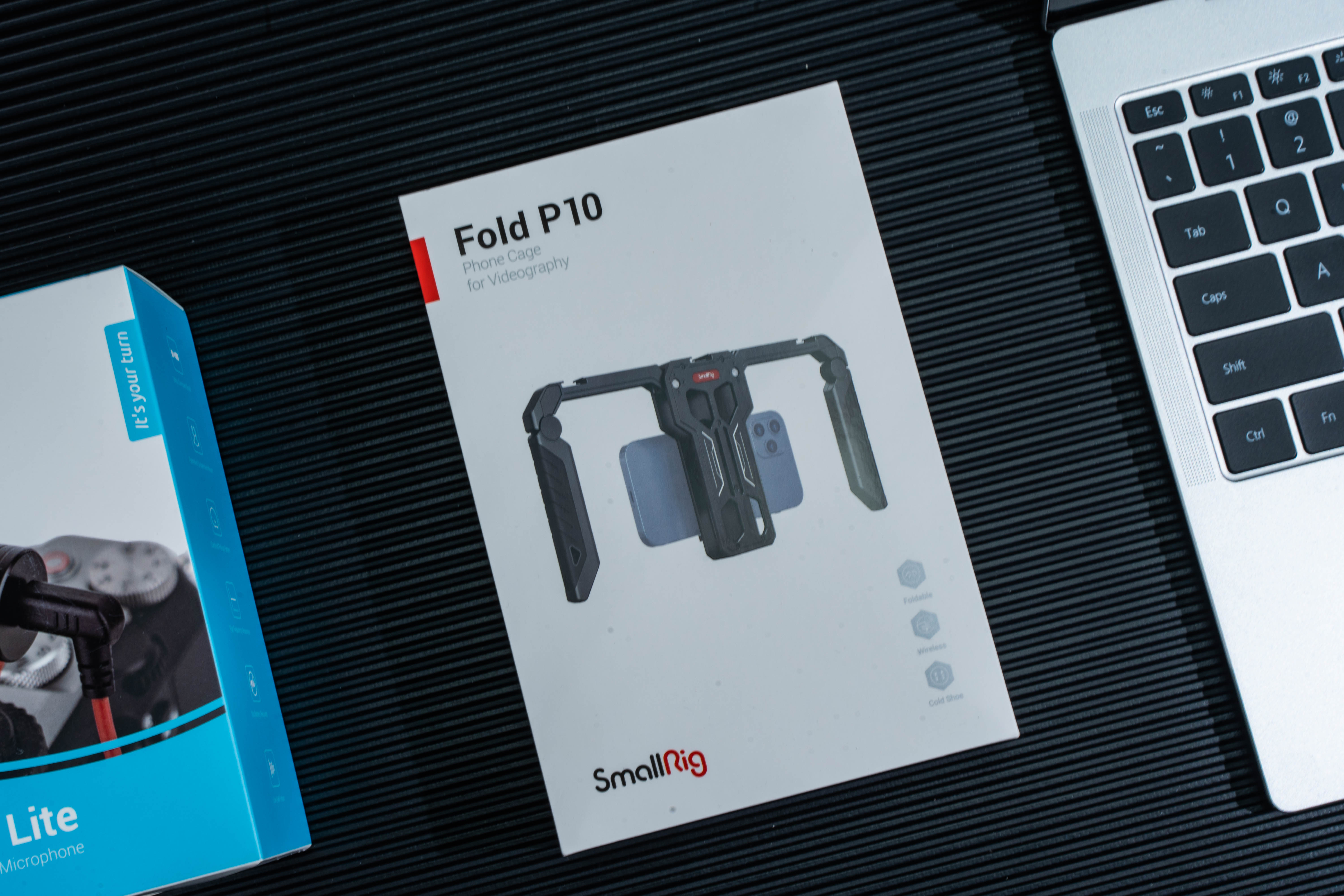 怎么用手机拍出大片？斯莫格手机折叠拓展框为视频创作者助力