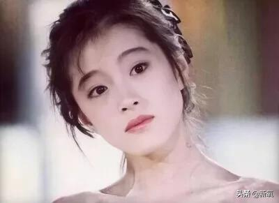 从小津到黑泽明,坂本龙一的昭和时代到底有多美?