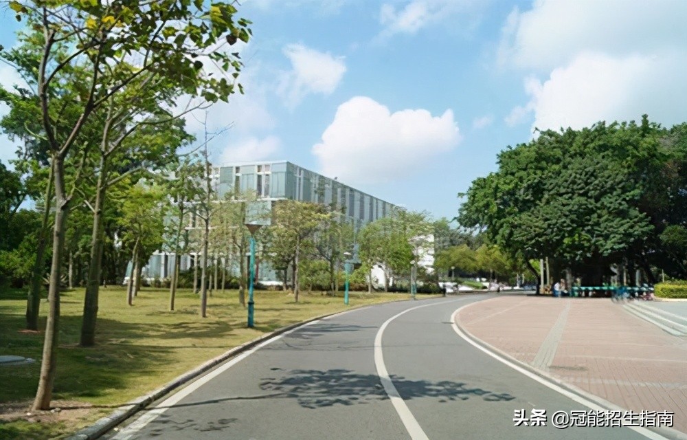 适合男生读的专业有哪些?成都有哪些好的技术学校?