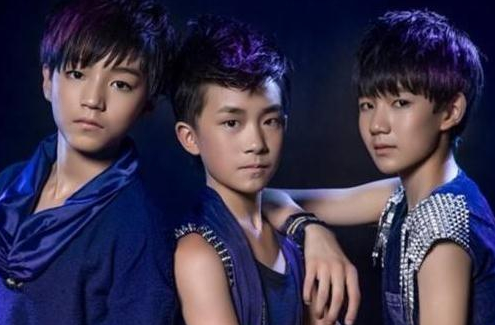 农村厂妹的逆袭记，为培养儿子疯狂报班，易烊千玺的妈妈创造奇迹