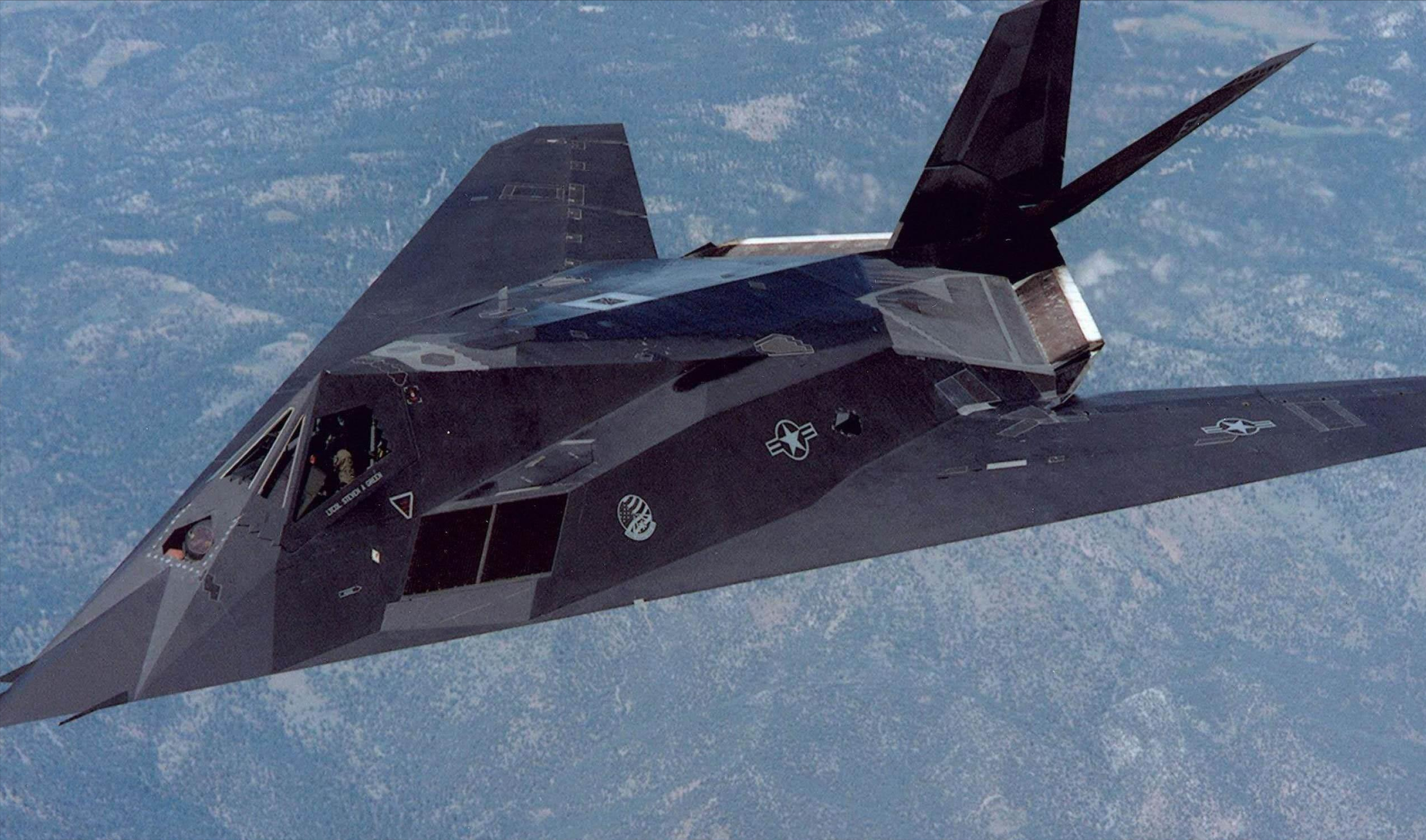 1999年美国顶尖战机被击落,咬死是中国所为,背后究竟有何阴谋?