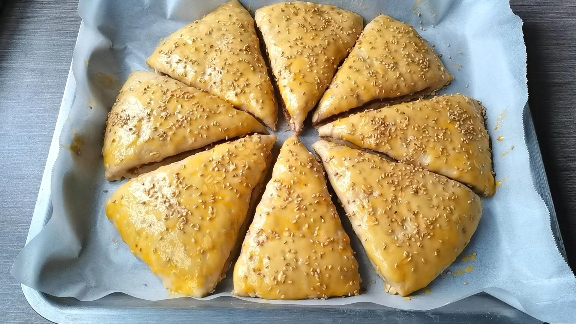 懶人版的燕麥豆沙麵包,不用揉出手套膜,一次醒面,一樣香甜鬆軟