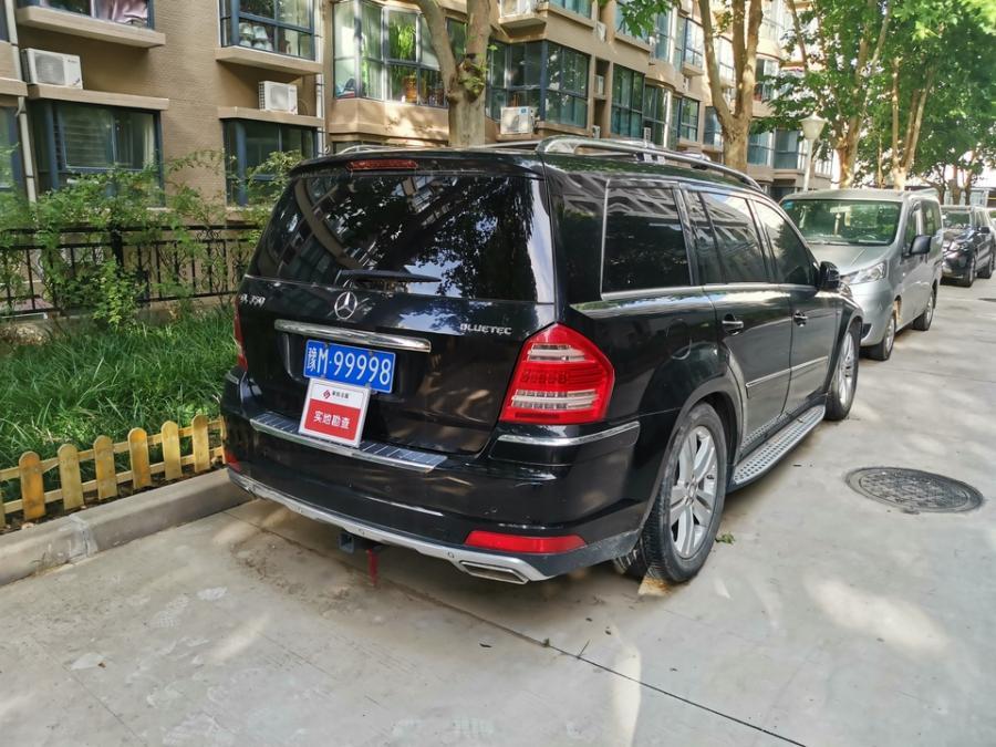 「拍卖公告」河南三门峡一辆豫M99998的奔驰GL350SUV将以20万起拍