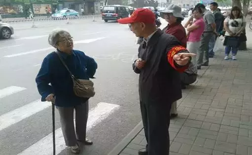 天津人,你为嘛不说天津话了?