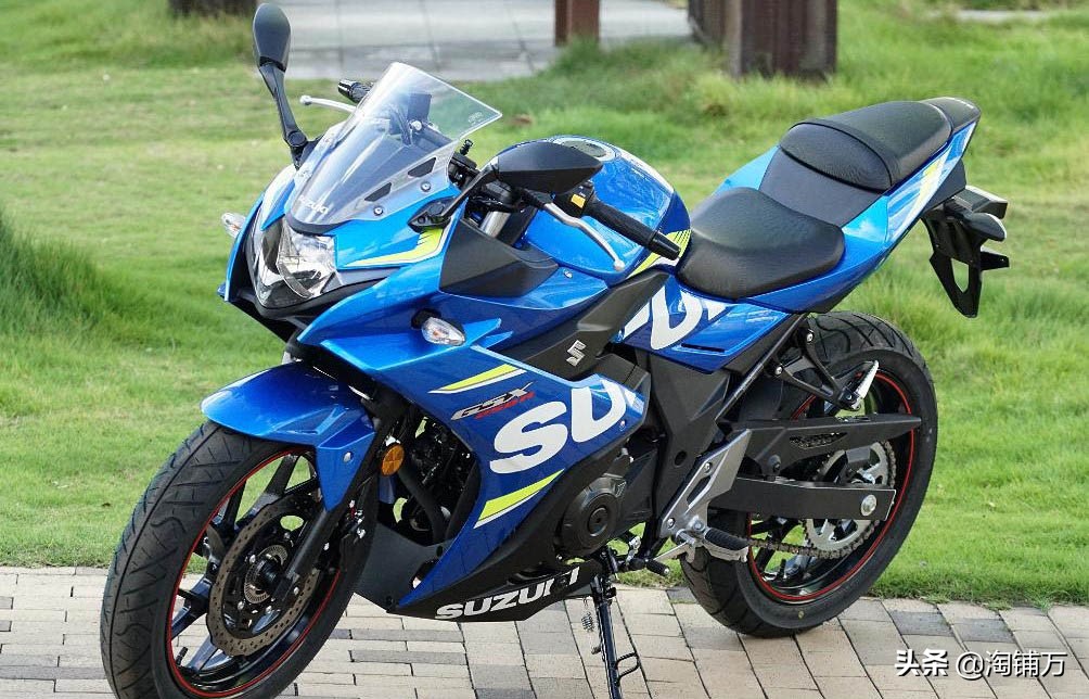 国内最畅销的250“跑车”铃木GSX-250R实拍解析