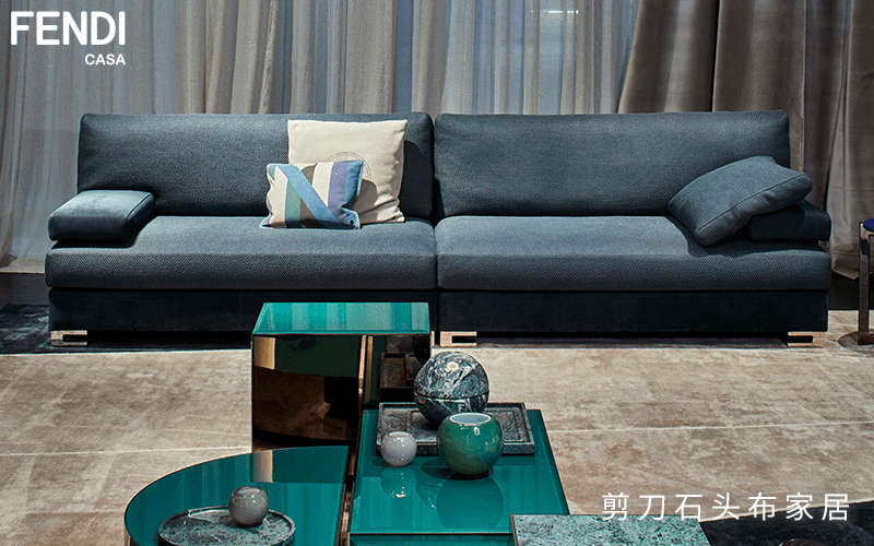 沙發茶幾組合，客廳空間怎么搭配更好看？
