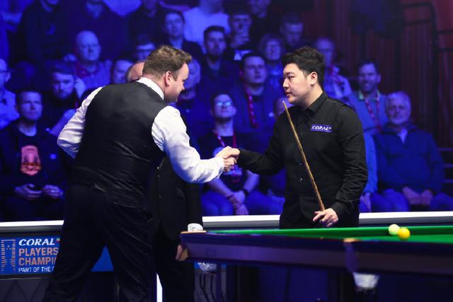 斯诺克世锦赛直播:颜丙涛vs墨菲,特鲁姆普vs吉尔伯特