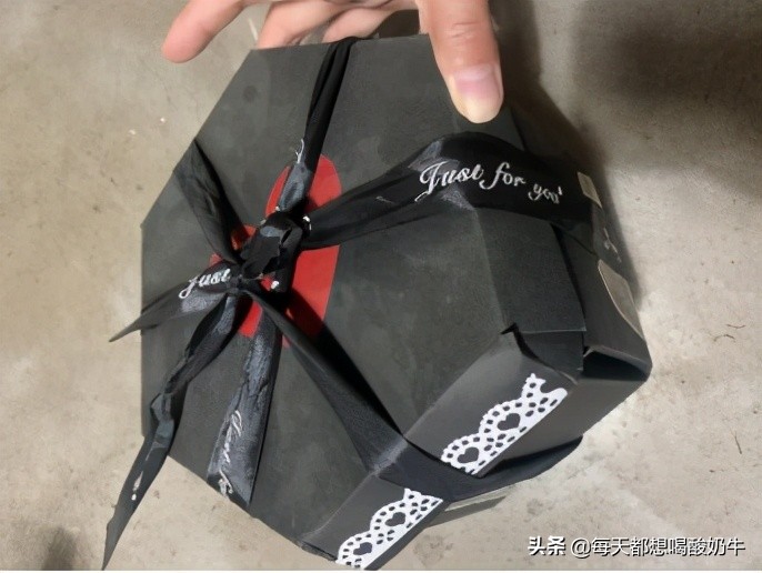 送什么礼物可以让女孩子开心（能让女朋友开心的礼物）
