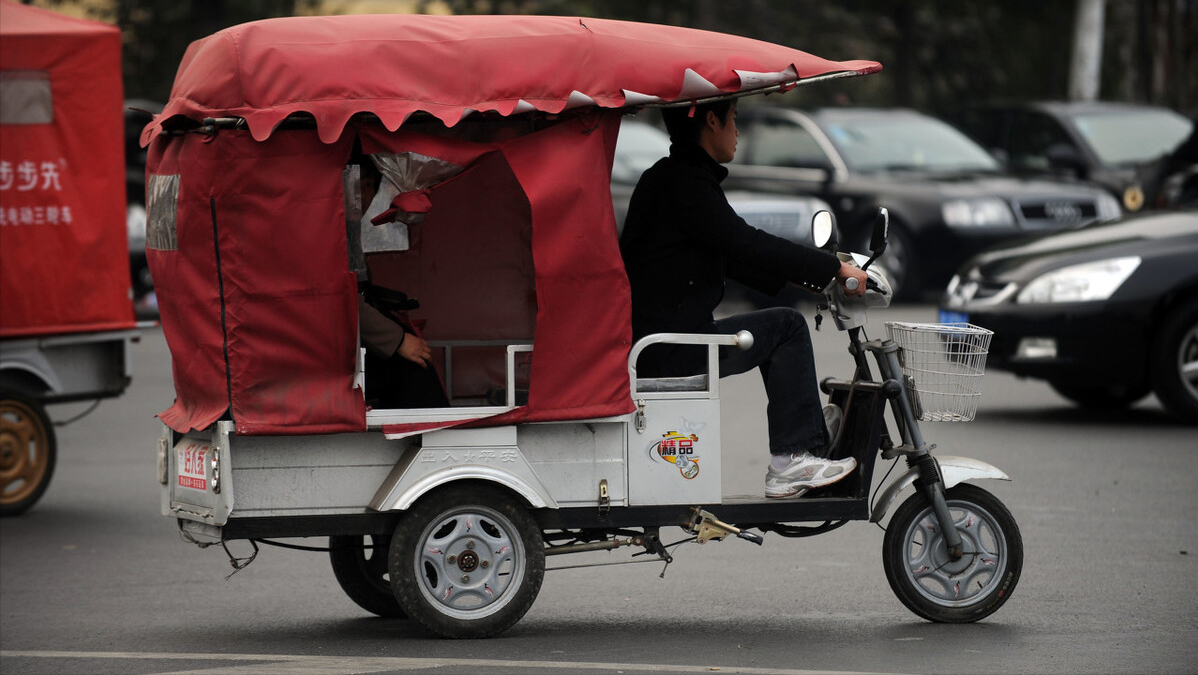 ç”µåŠ¨ä¸‰è½®è½¦æ—¢ç„¶å±�äº�æœºåŠ¨è½¦ï¼Œä¸ºä½•ä¸�è®©èµ°å¿«é€Ÿè½¦é�“ï¼Ÿä¸€æ–‡ç»™å‡ºç&shy;”æ¡ˆ