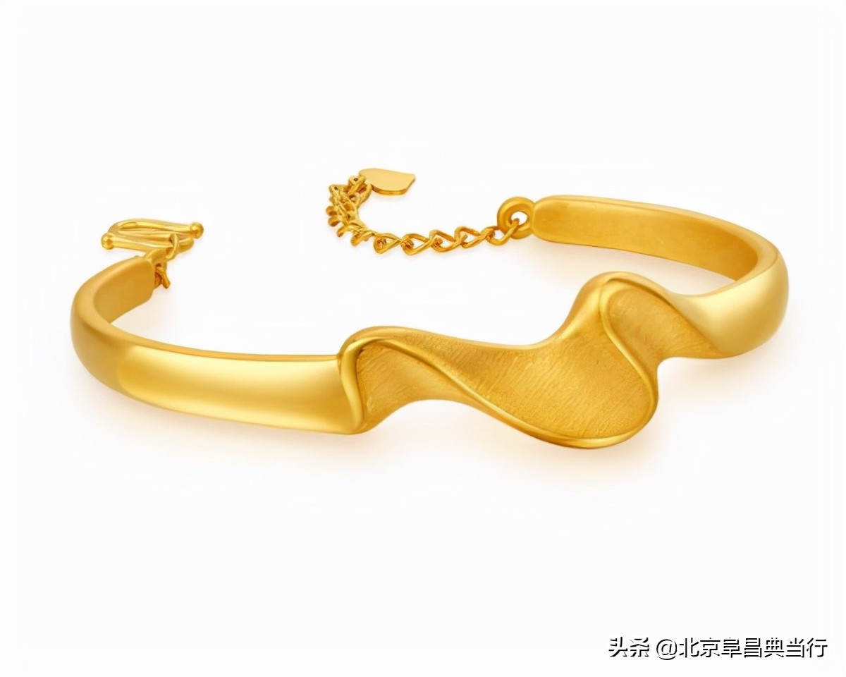買(mǎi)金條劃算還是買(mǎi)金飾劃算呢？