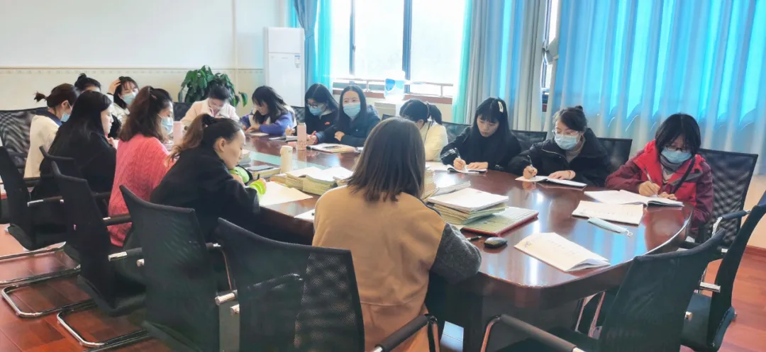 双流实验小学外国语学校丨写话分享展智慧 主题研讨促思汇