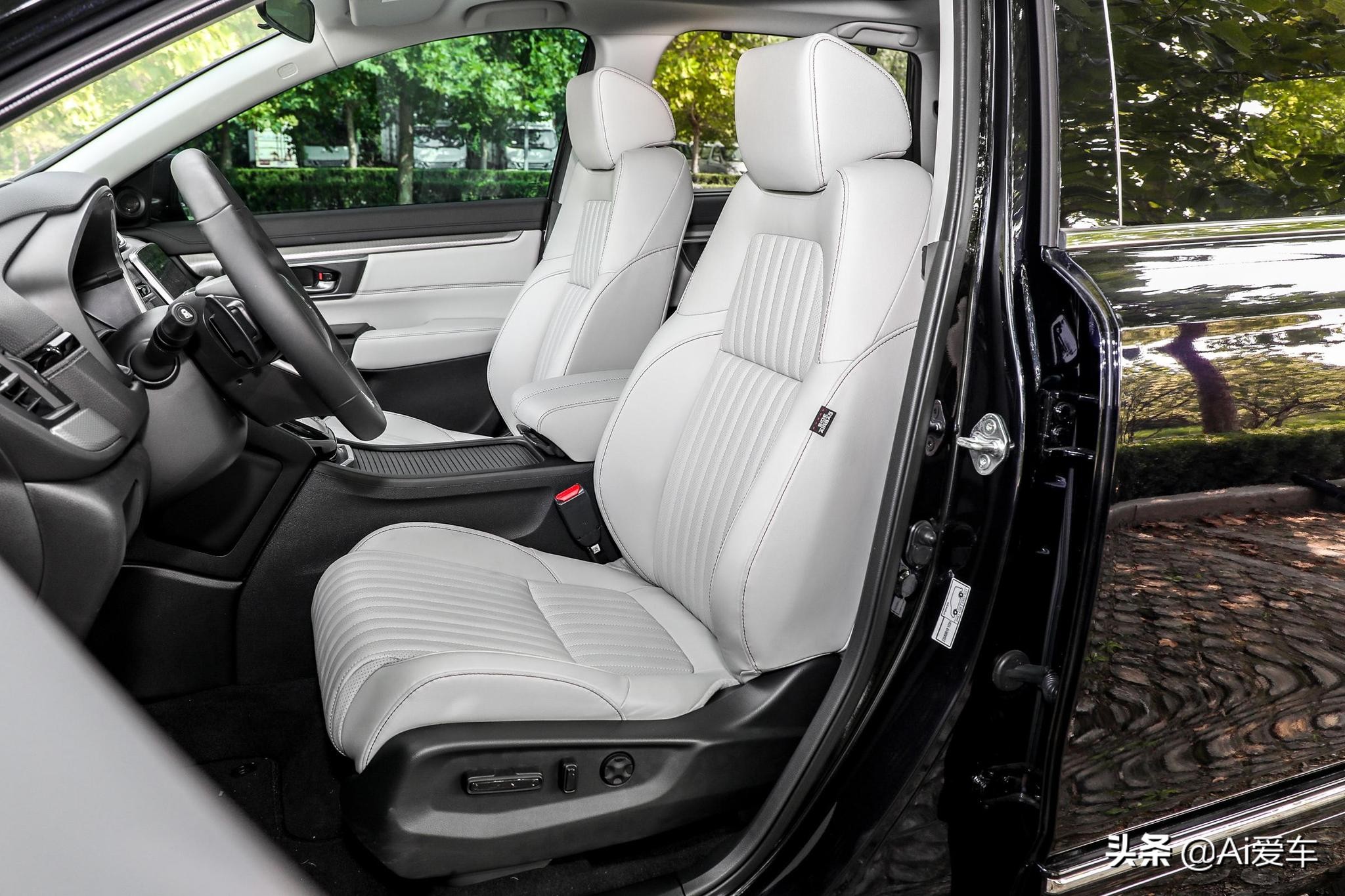1.3L油耗本田家用SUV，空间舒适安静，可靠好养活，实拍皓影PHEV