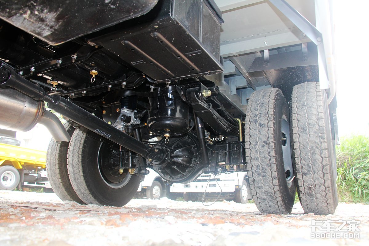 �����ʻ����4KH1����������ʵ������M100�����Ῠ