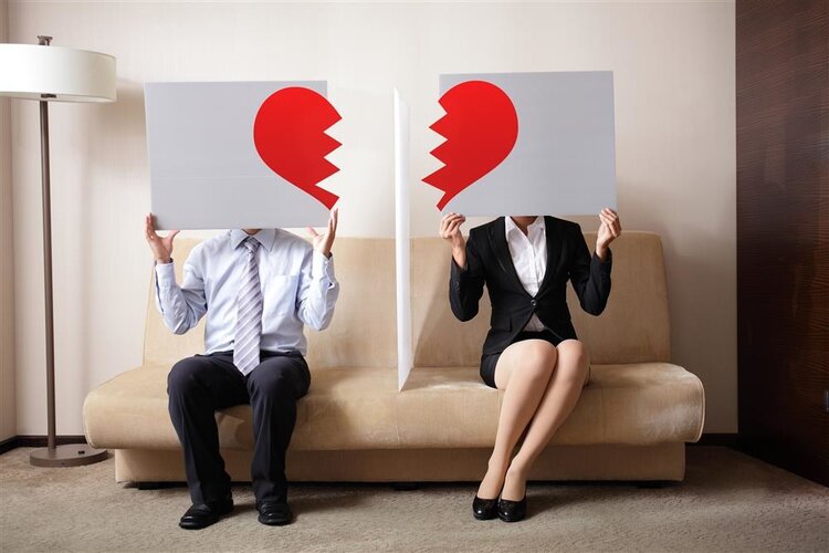 你能接受无性婚姻吗？已婚女性自述：无性8年，现在想告诉你结果