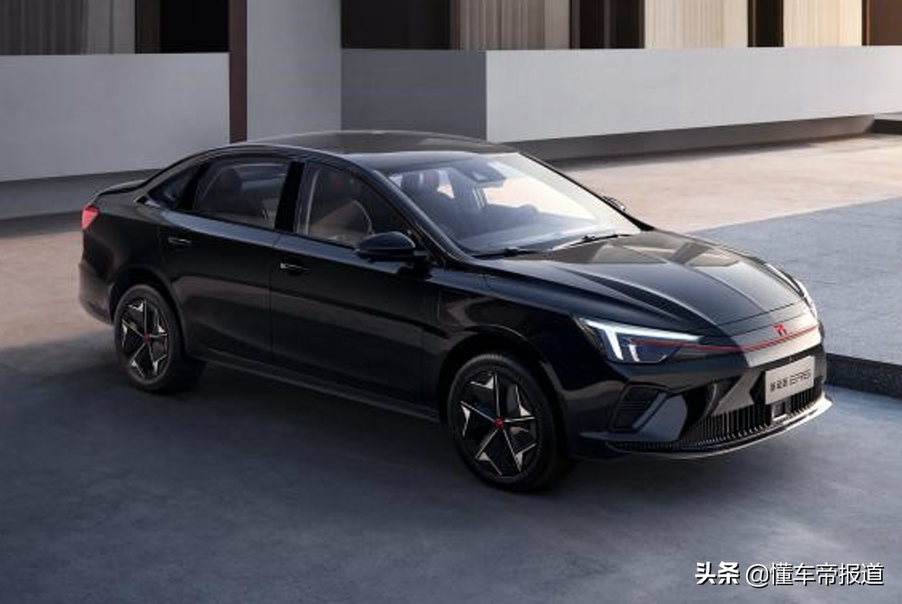 新车 </p><p>　　 补贴后售16.28万起，R汽车新动版ER6上市