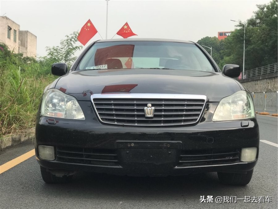 皇冠很保值 车主花9万元买07年上牌二手丰田皇冠 2007款