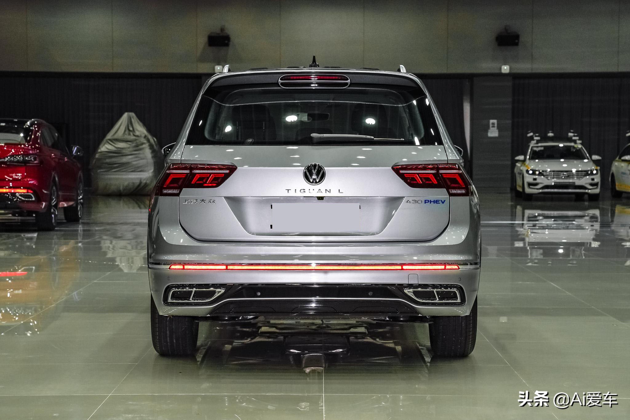 轴距近3米的德系家用SUV，油耗1.8L便宜好养，实拍大众途观L PHEV