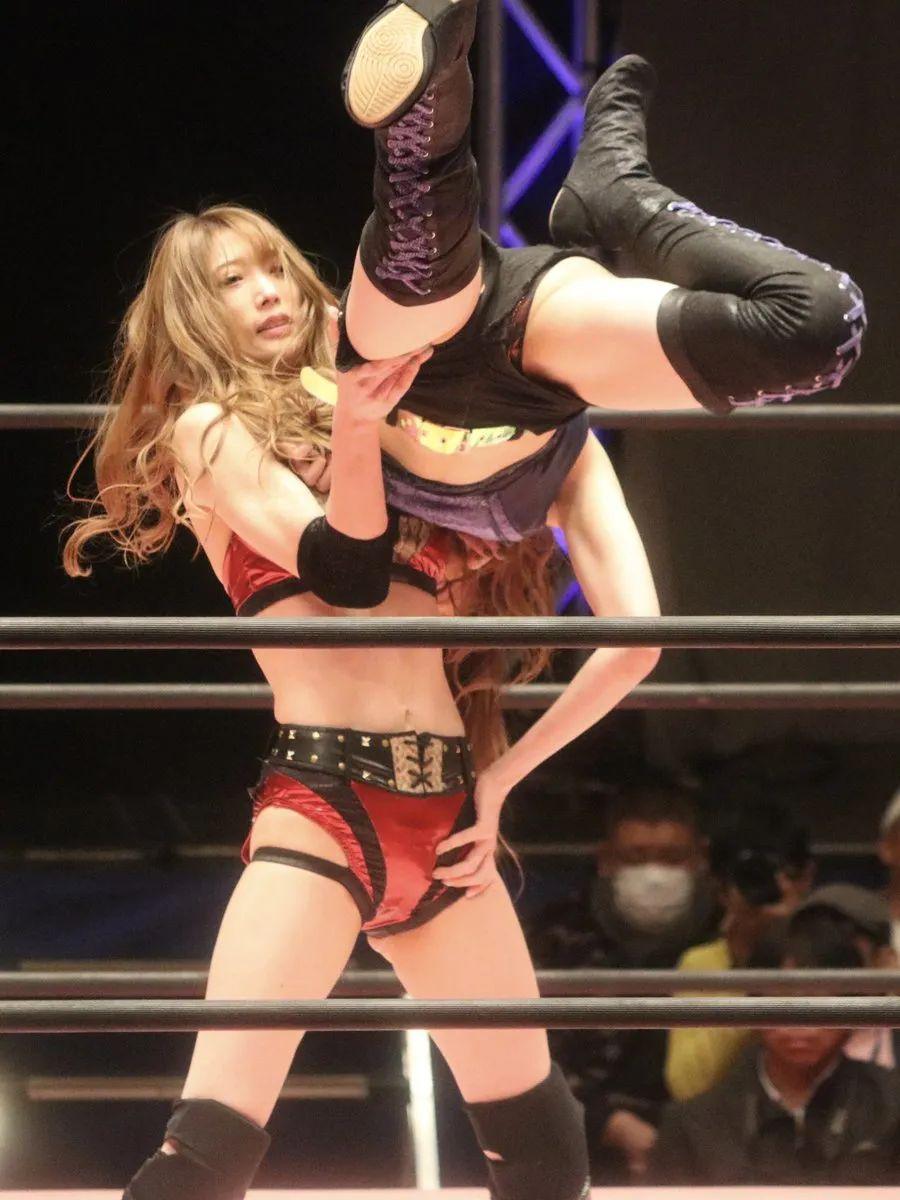 日本美少女摔角手赤井沙希，这赛场风姿，真是难顶啊！_图片 No.18