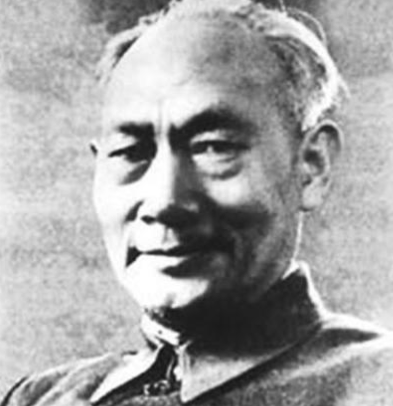 1934年，一名乞丐来到瑞金点名要见周恩来，三天后红军开始长征