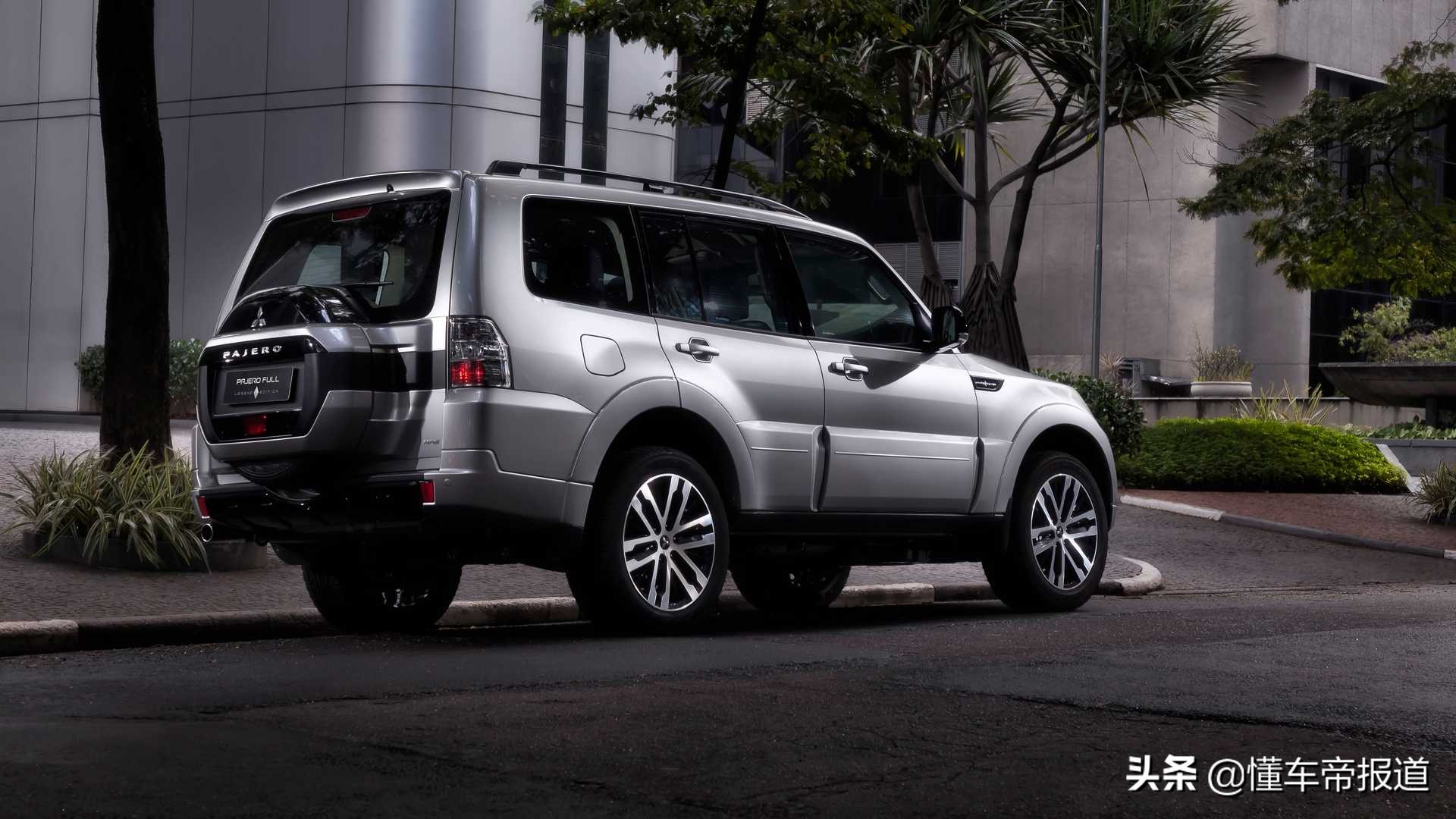 新车 | 约合人民币40万元起,三菱帕杰罗传奇版发布,3.2t柴油动力