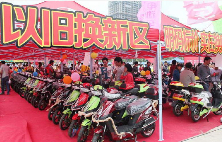 电动车要换新电池，选锂电池还是铅酸电池，牢记这几点，不怕选错