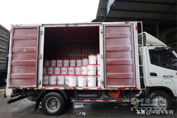 奥铃TX跟车半天 城市快运人的生活知多少