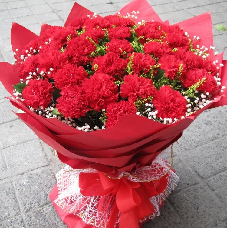 母亲节给妈妈准备什么礼物（母亲节到了同学们都为妈妈准备了精美的礼物）