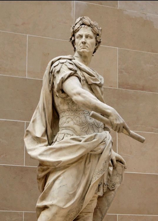 的父亲胡安一世于她3岁时去世,伊莎贝拉的异母哥哥恩里克四世即位,他