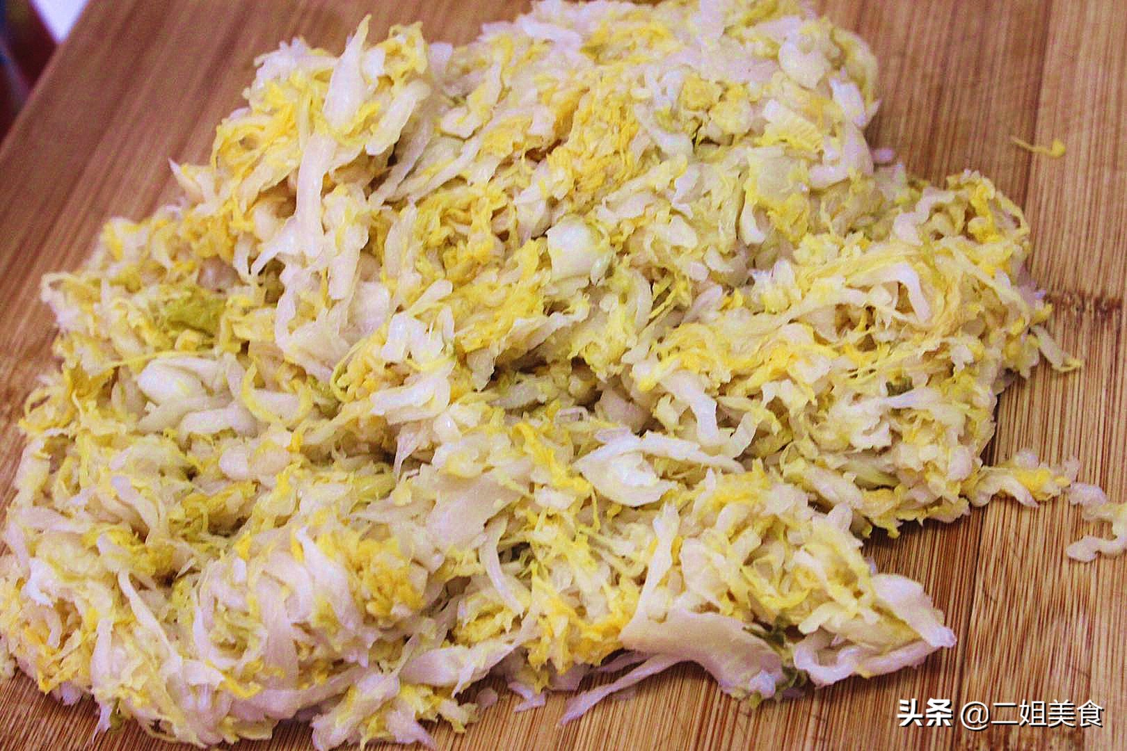 酸菜馅饺子好吃有诀窍，牢记“1不放1窍门”，饺子不好吃才怪