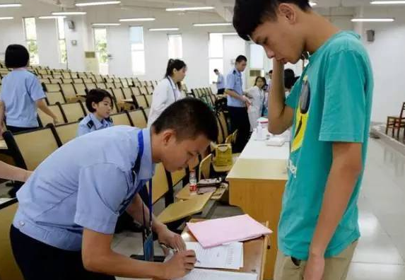 2022警校招生迎“新规”，政审范围将有变化，考生提前了解有好处
