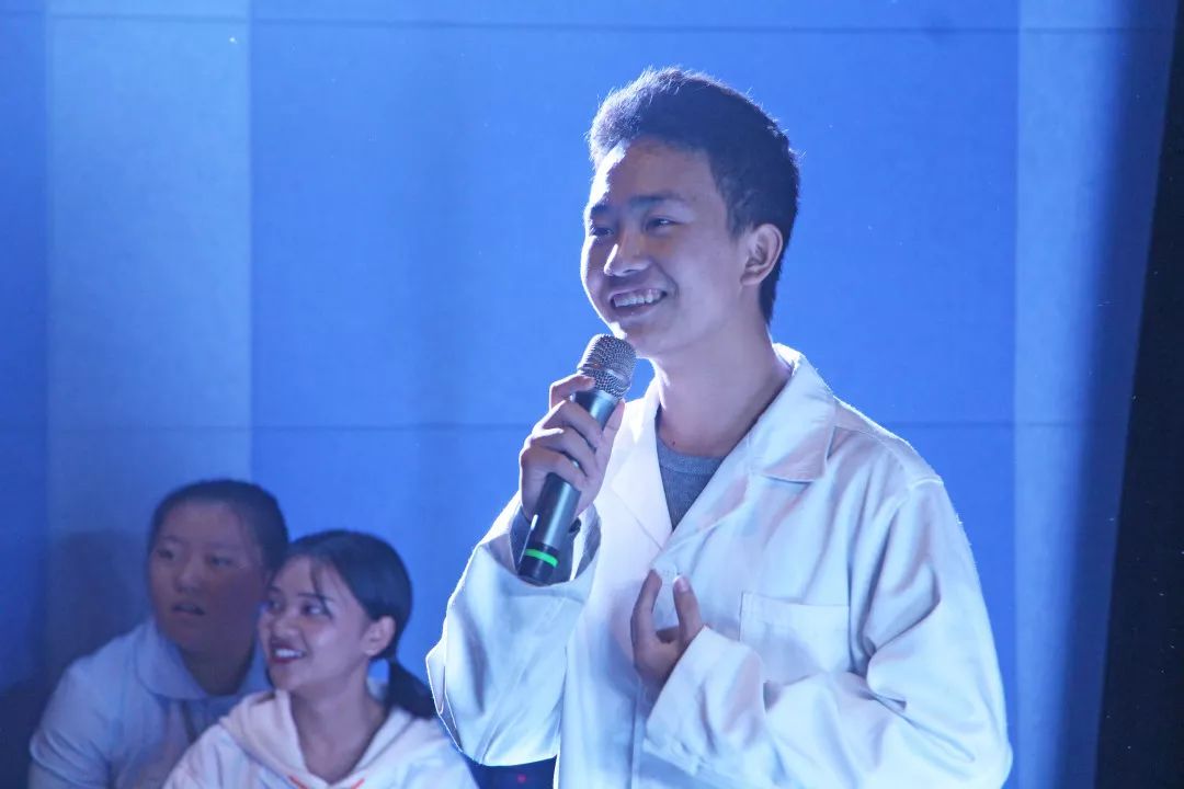 成都希望职校举行第三期团校开班仪式