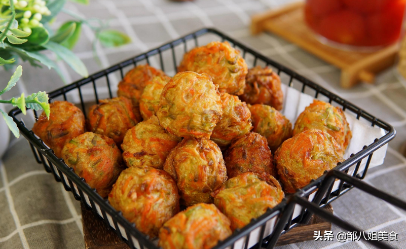 秋天常吃萝卜好处多，试试5种家常做法，一种比一种好吃，快来学