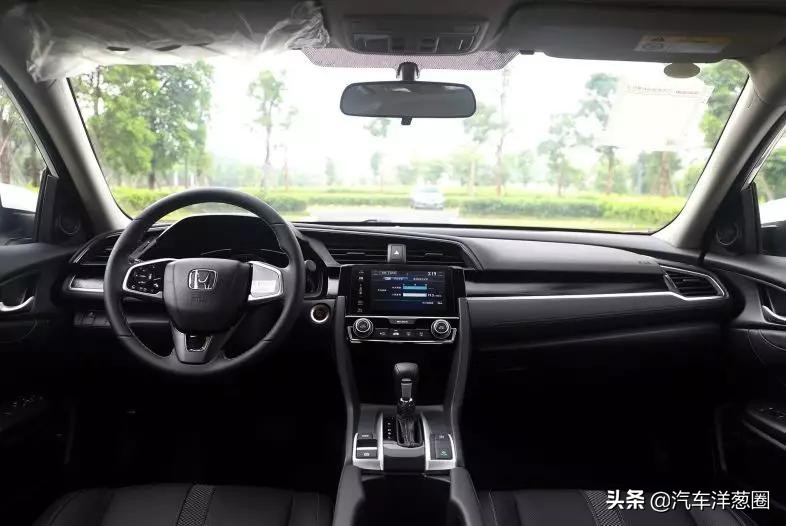奥迪Q5L跌至31万，降价7万销量暴增，买它还是途观？
