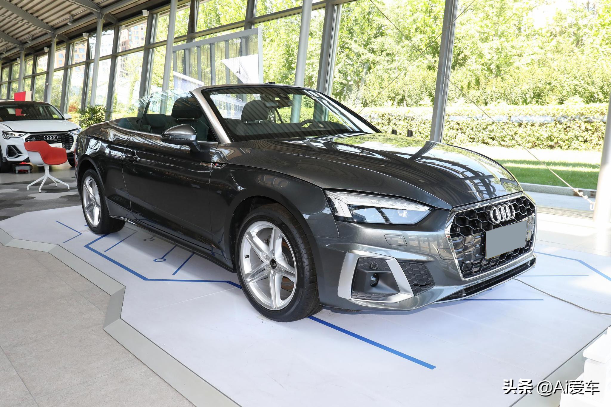 2门4座硬顶进口轿跑,大排量油耗6.4l,原装豪华品牌,实拍奥迪a5