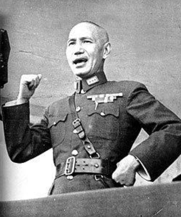 1934年，一名乞丐来到瑞金点名要见周恩来，三天后红军开始长征