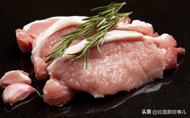 同样是切肉，猪肉，牛羊肉，鱼肉，鸡肉区别大，看完涨知识了