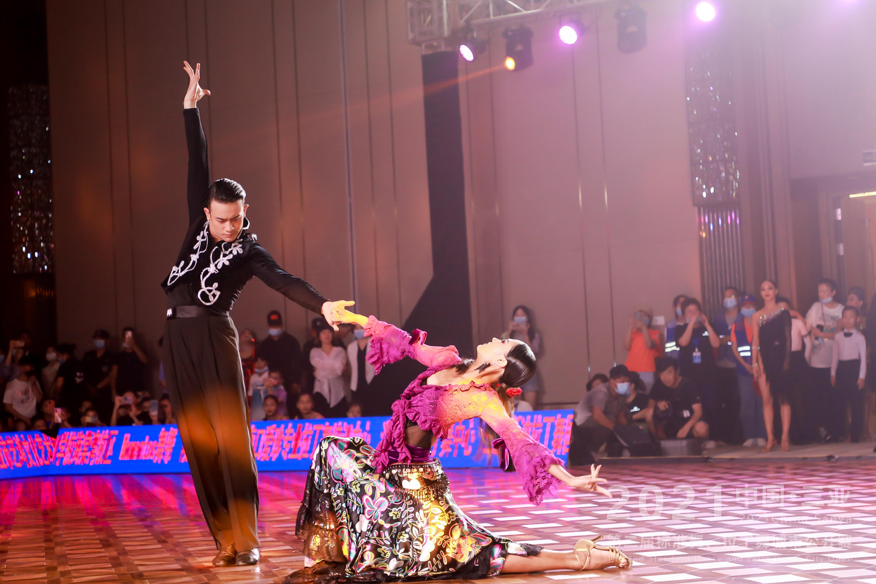 2021中国三亚第二届标准舞、拉丁舞城市公开赛成功举办