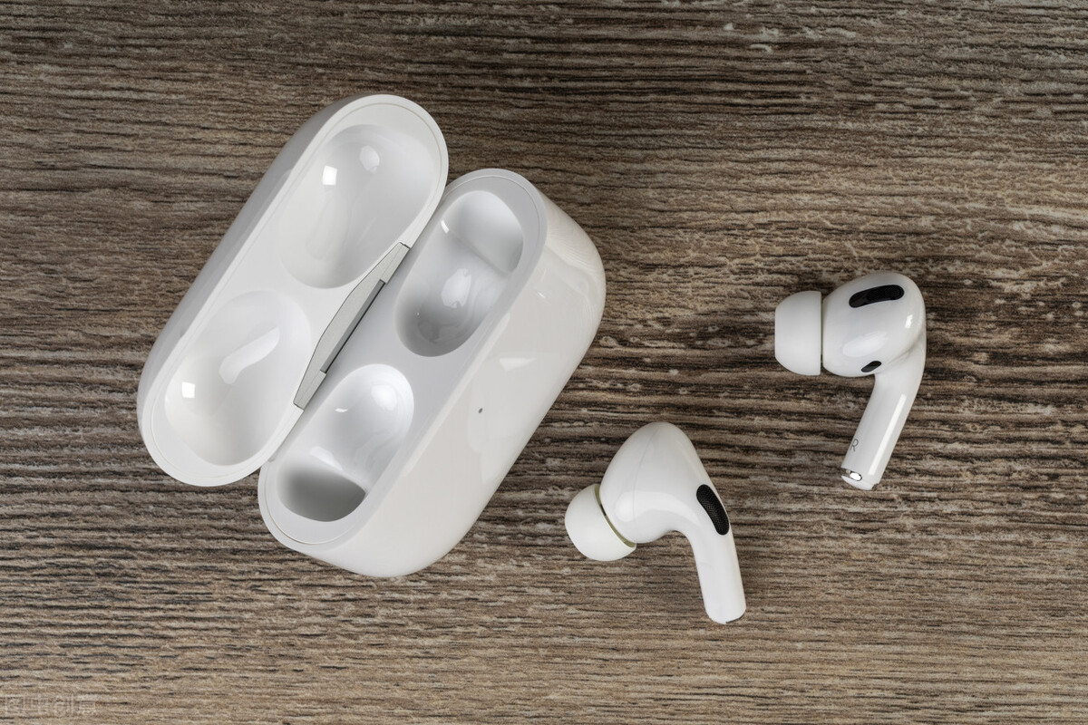 苹果蓝牙耳机使用说明，调音量充电的步骤详解？