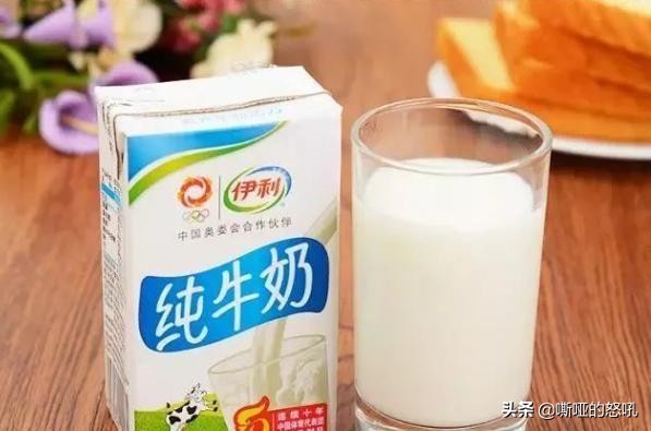 買牛奶時，配料表第一個詞是它，不要買，是勾兌奶